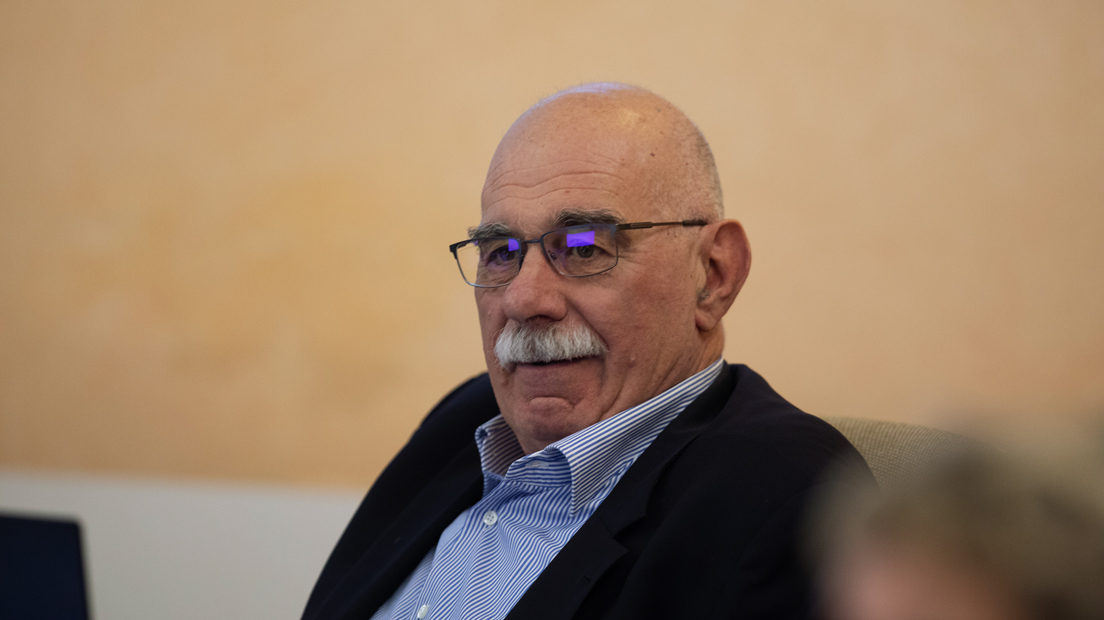 Questions &agrave;&hellip; Dominique Couti&egrave;re